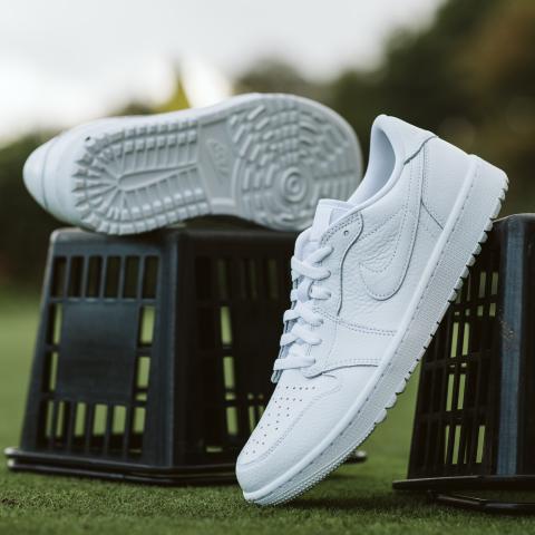 green and white jordan golf shoes