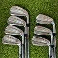 Mens / Right Handed / 4-PW (7 clubs) / Regular